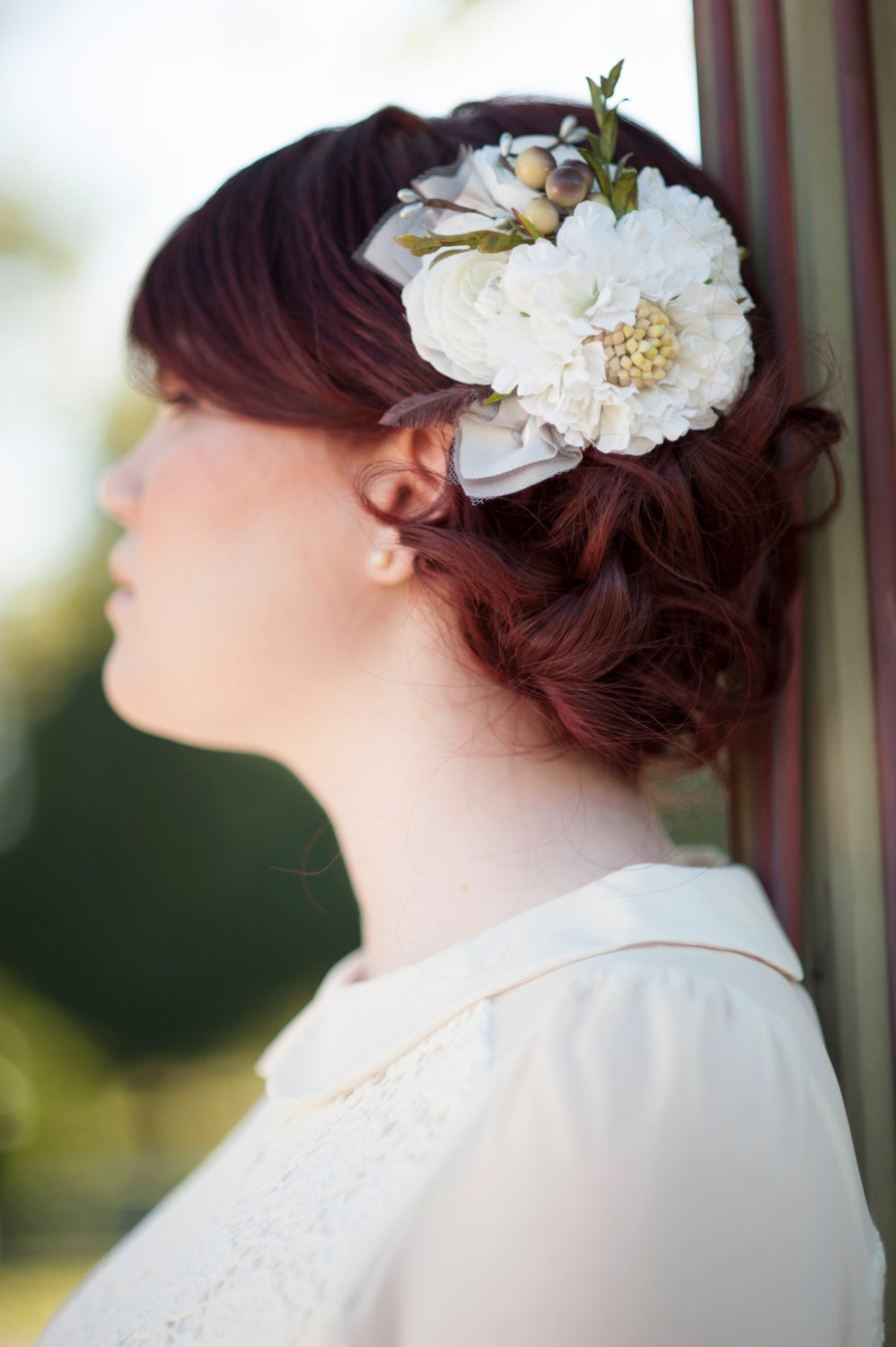 Eleanore Bridal Headpiece Flower Fascinator Garden Wedding Ivory White Cocktail Hat Comb Custom Color Veil Alternative - HalcyonHeroine