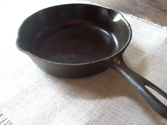 SALE Vintage Cast Iron Skillet No. 5 by