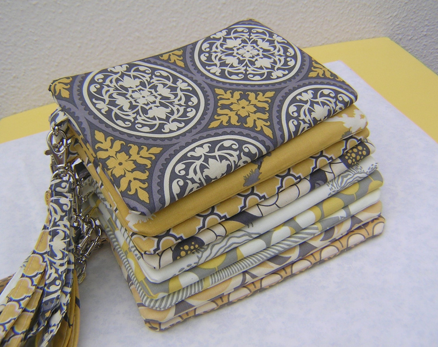 9 WEDDING CLUTCHES, gift pouches, 2 pockets, handmade, bridesmaids, gray and yellow