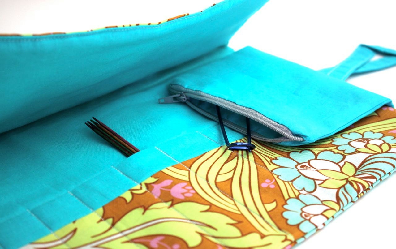 Needle Organizer - Interchangeable Knitting Pouch or Crochet Hook Organizer With 16 pockets.