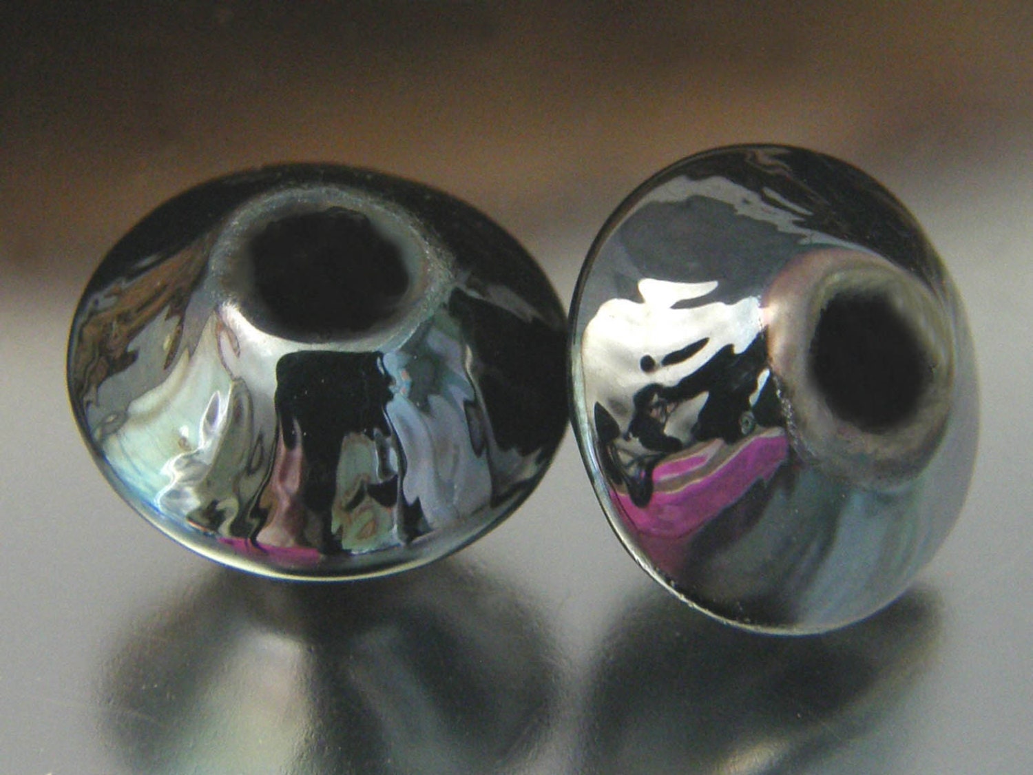 KILLERBEEDZ1 - Metallic Black - Bicone Lampwork Bead Set