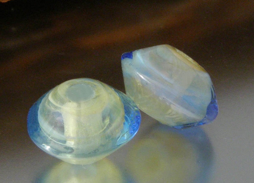 KILLERBEEDZ1 - Blue Halo -  Bicone Lampwork Bead Set