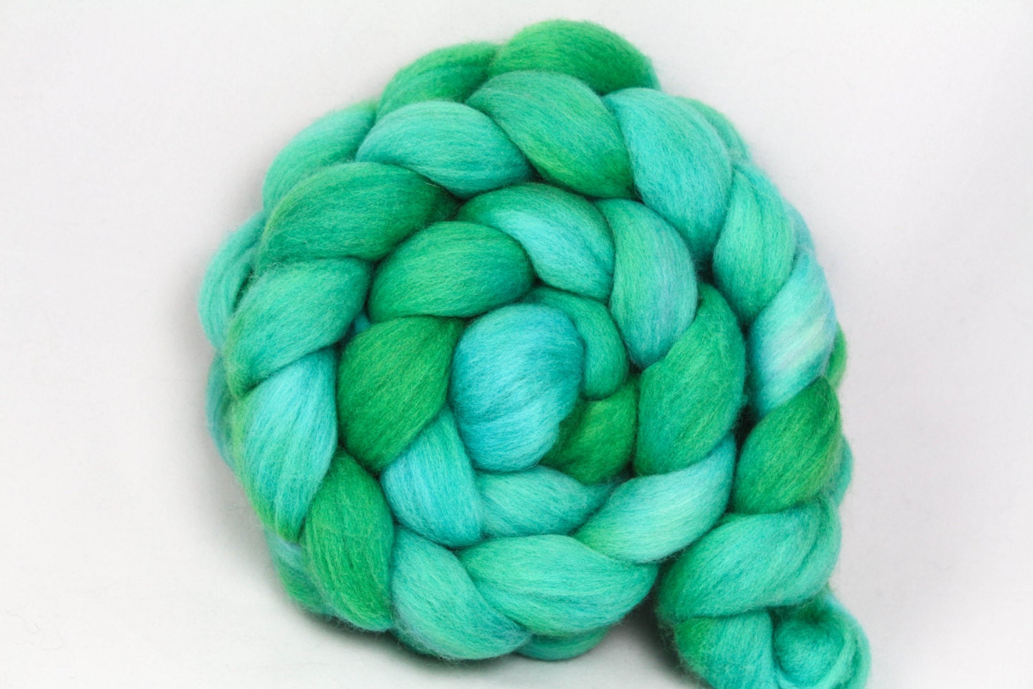 Ultramarine Handdyed Merino Wool Roving for Spinning or Felting- 4.1oz