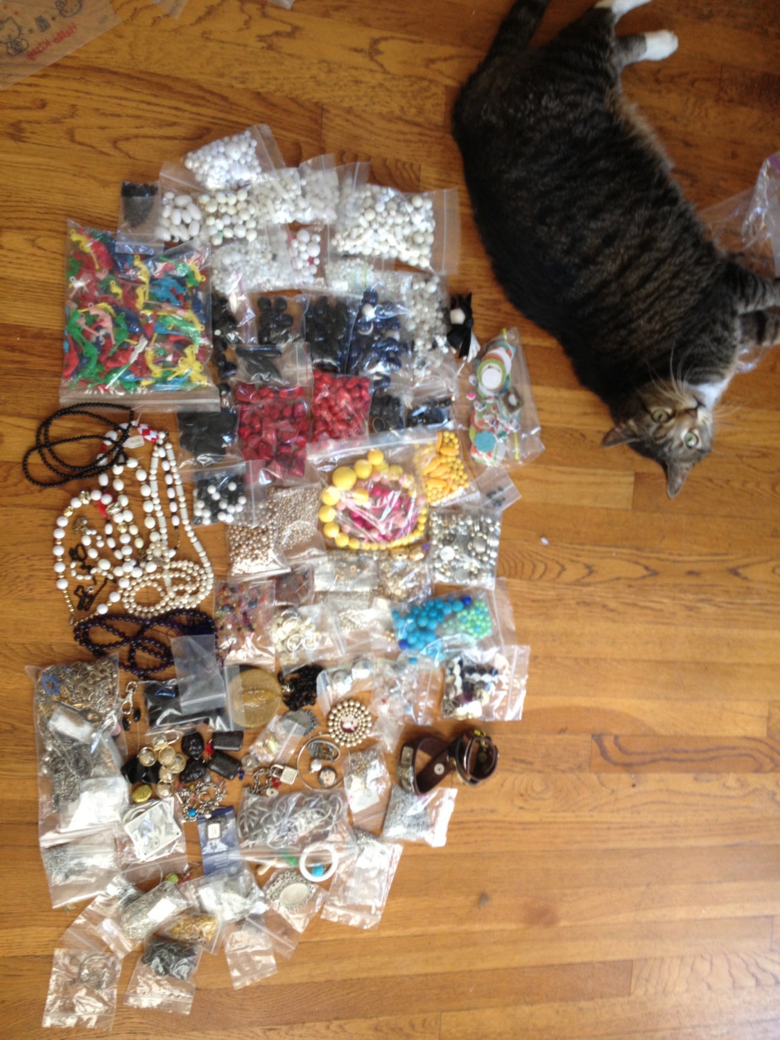 Lot of Vintage Jewelry - necklaces, beads, findings, pearls, chains, plastic, pendants, glass, coral - 8.5lbs