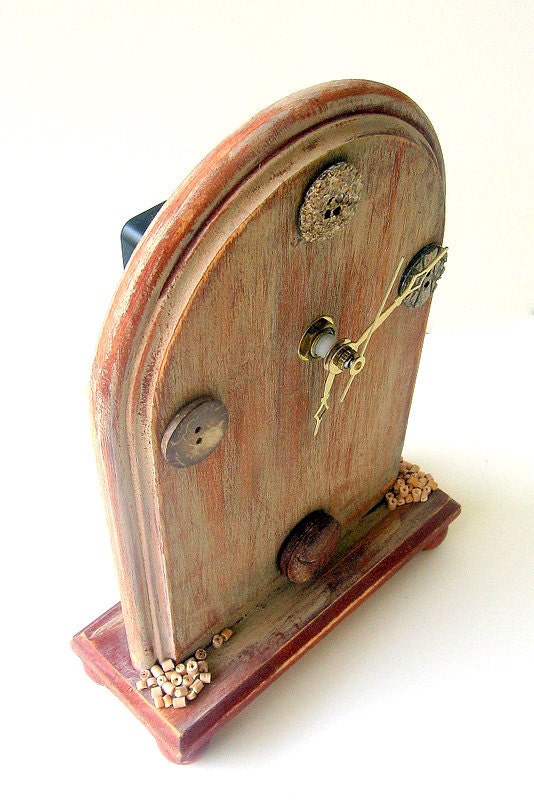 Wood Mini Mantle Clock