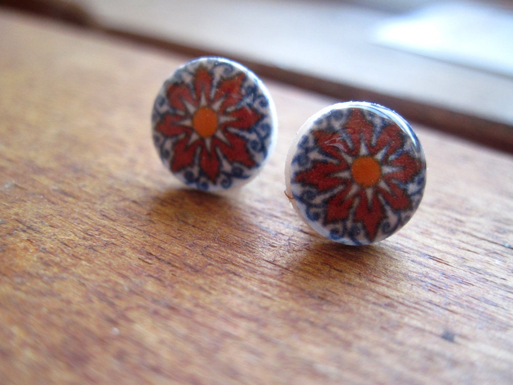 Mexican Jewelry, Miniature Mexican Talavera tile Post Earrings, orange and rust, Mexican Folk Art, native earrings
