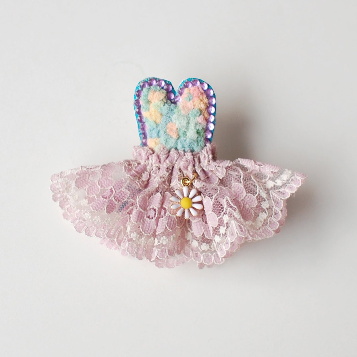 tiny dress brooch9
