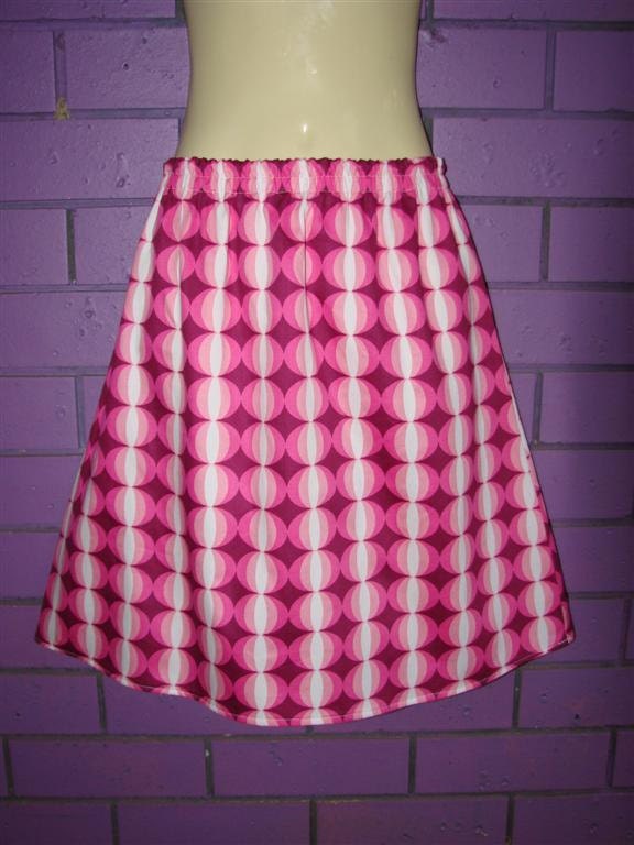 Retro Pink Cats Eye Aline Skirt    Size Small/Medium