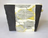 zipper pouch MEDIUM. Dark Gray faux suede ruffle wristlet. Yellow Gray optic blossoms.