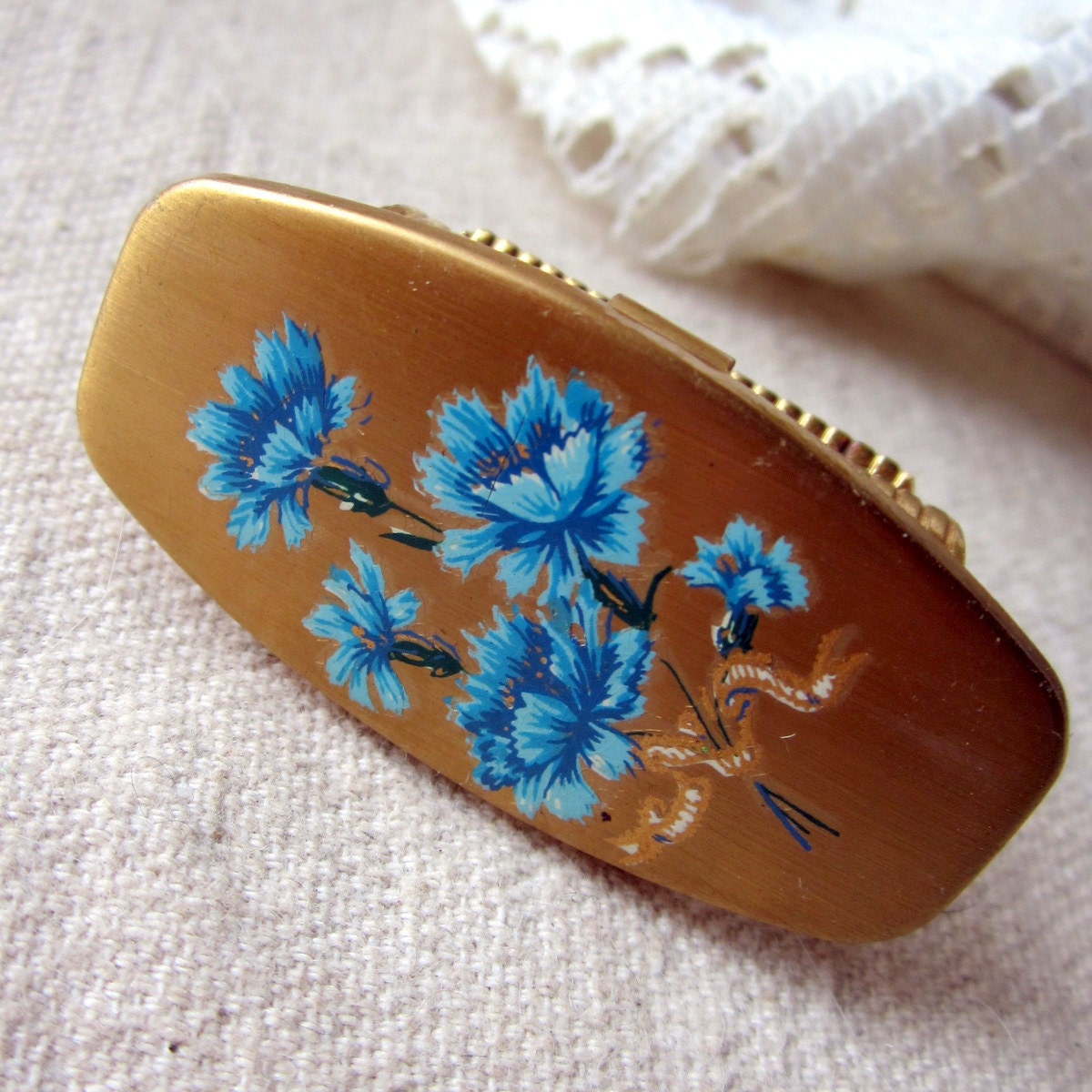 Vintage Floral Decorated Lipstick Holder Mirrored Compact