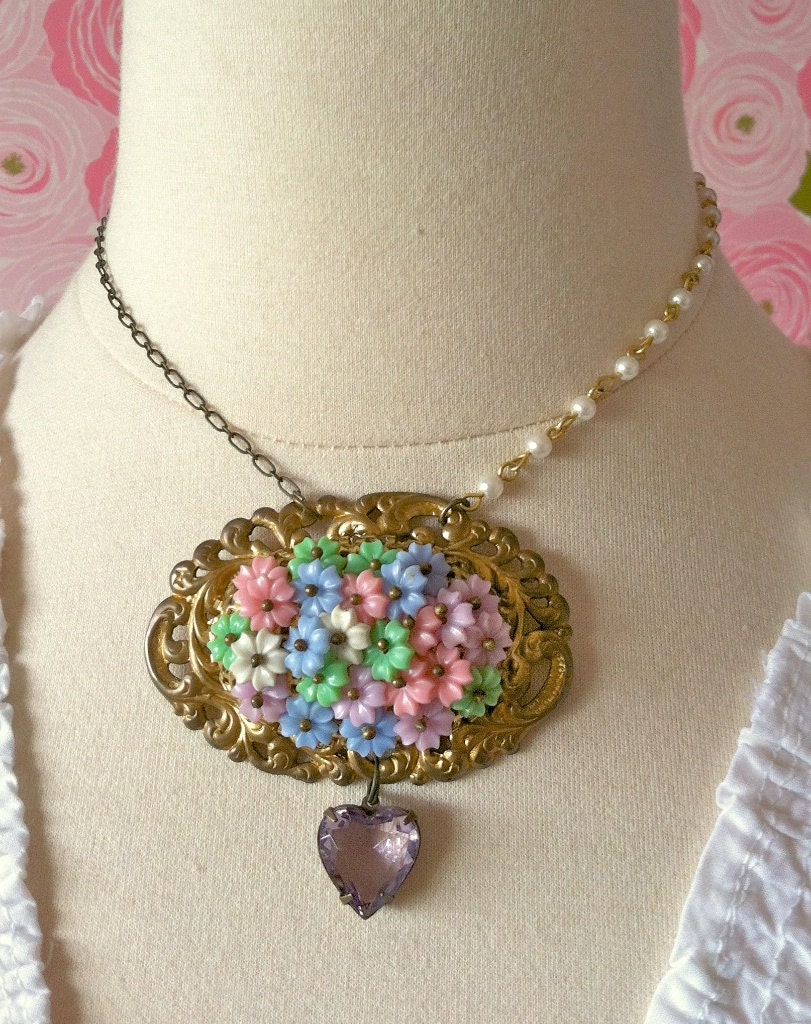 Adsila - Vintage Necklace