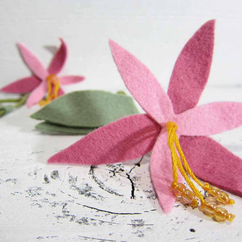 Pink Flower Necklace, a Lily Lariat in Wool Felt, Suede and Glass