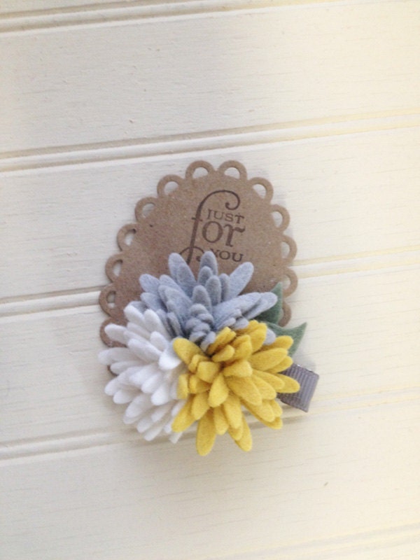 Wool Felt Flower Hair Clip - Yellow and Gray Daisies