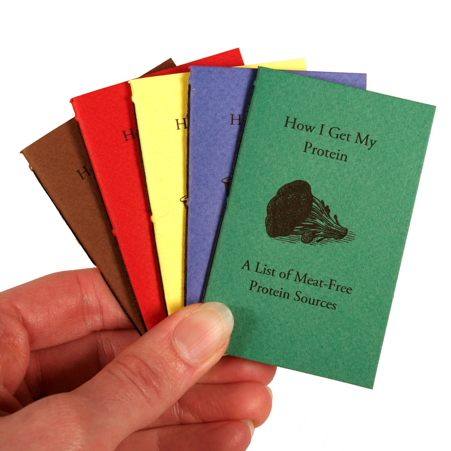 How I Get My Protein Mini Book for Vegetarians / Vegans (Green, Broccoli)