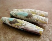 Birch and Nest Long Bead