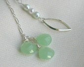 Chalcedony & Freshwater Pearl Sterling Silver Lariat... Feminine Spring Green Necklace