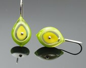 Short Glass Leaf Earrings in Lemon/Lime