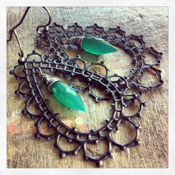Boho Lace Emerald Green Earrings -   gifts for her  May Birthday