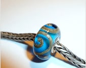Luccicare Lampwork Bead - Aqua Scroll -  Lined with Sterling Silver