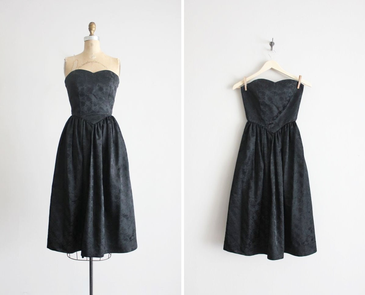 1960s dress / black brocade dress / xs strapless dress