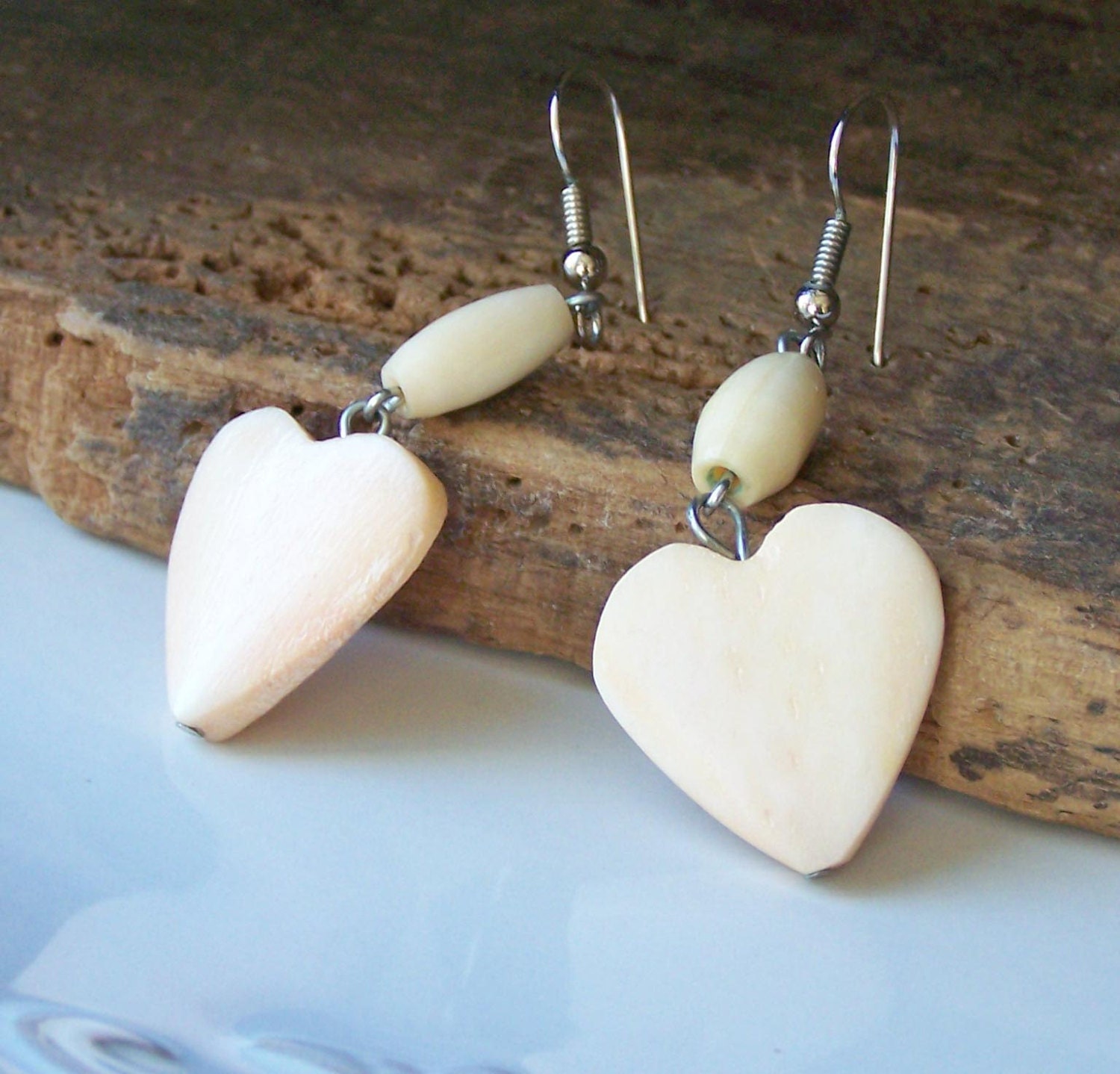 Etsy, Etsy Jewelry, Heart Earrings, 80s- 90s Earrings, Faux Wood Earrings, Cream Colored Earrings, Dangle Earrings