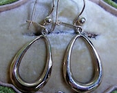 Vintage 9ct gold dangle earrings