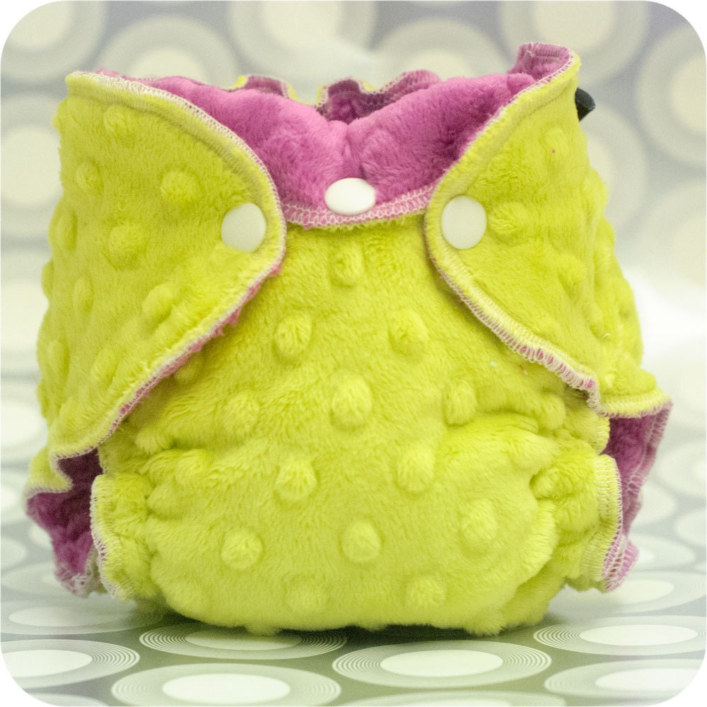 Limesicle Hybrid Newborn Minky Fitted