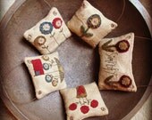 Primitive Mini Pillow Ornaments Wool Applique Flowers