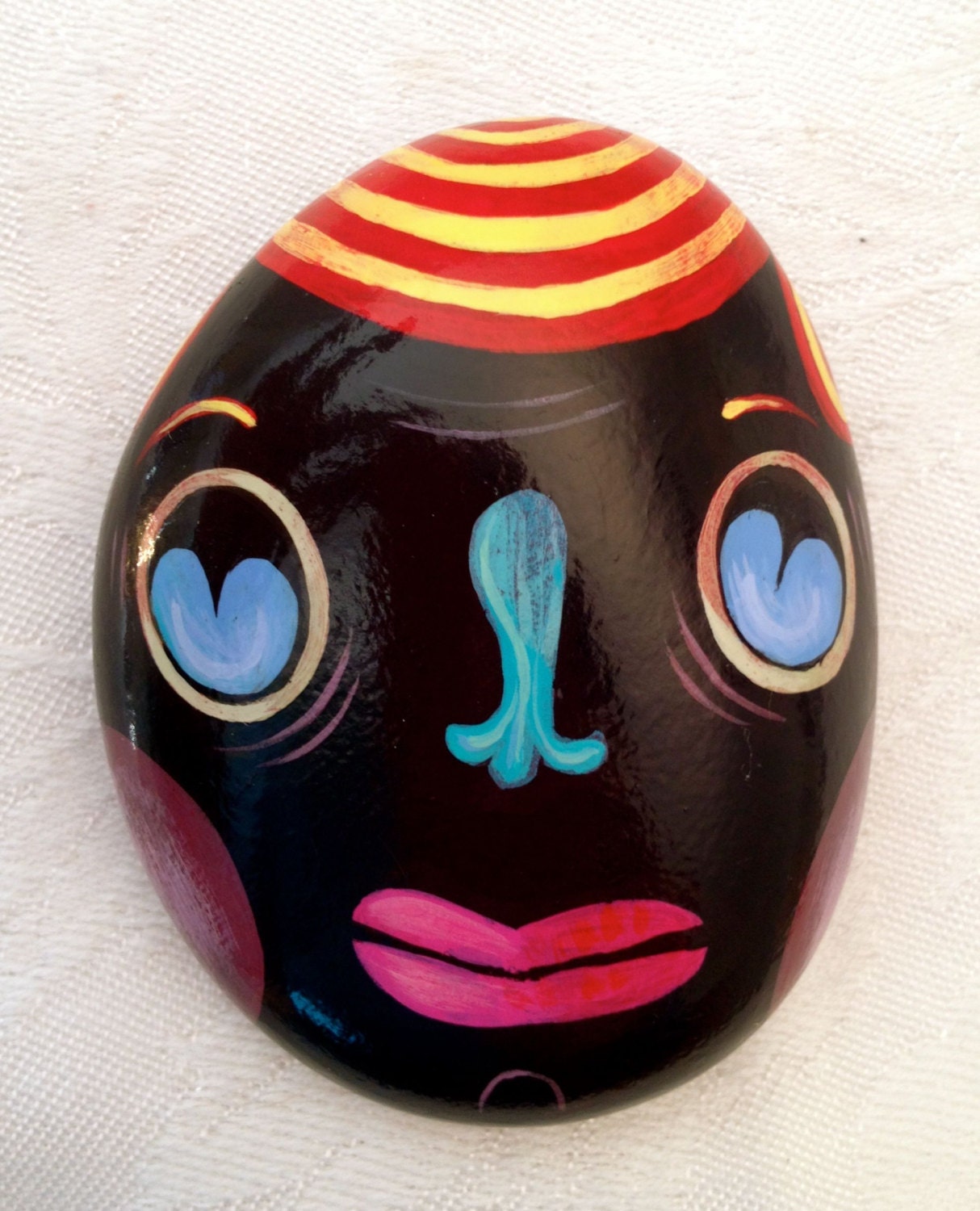 Little Blue EyesROCK FACE