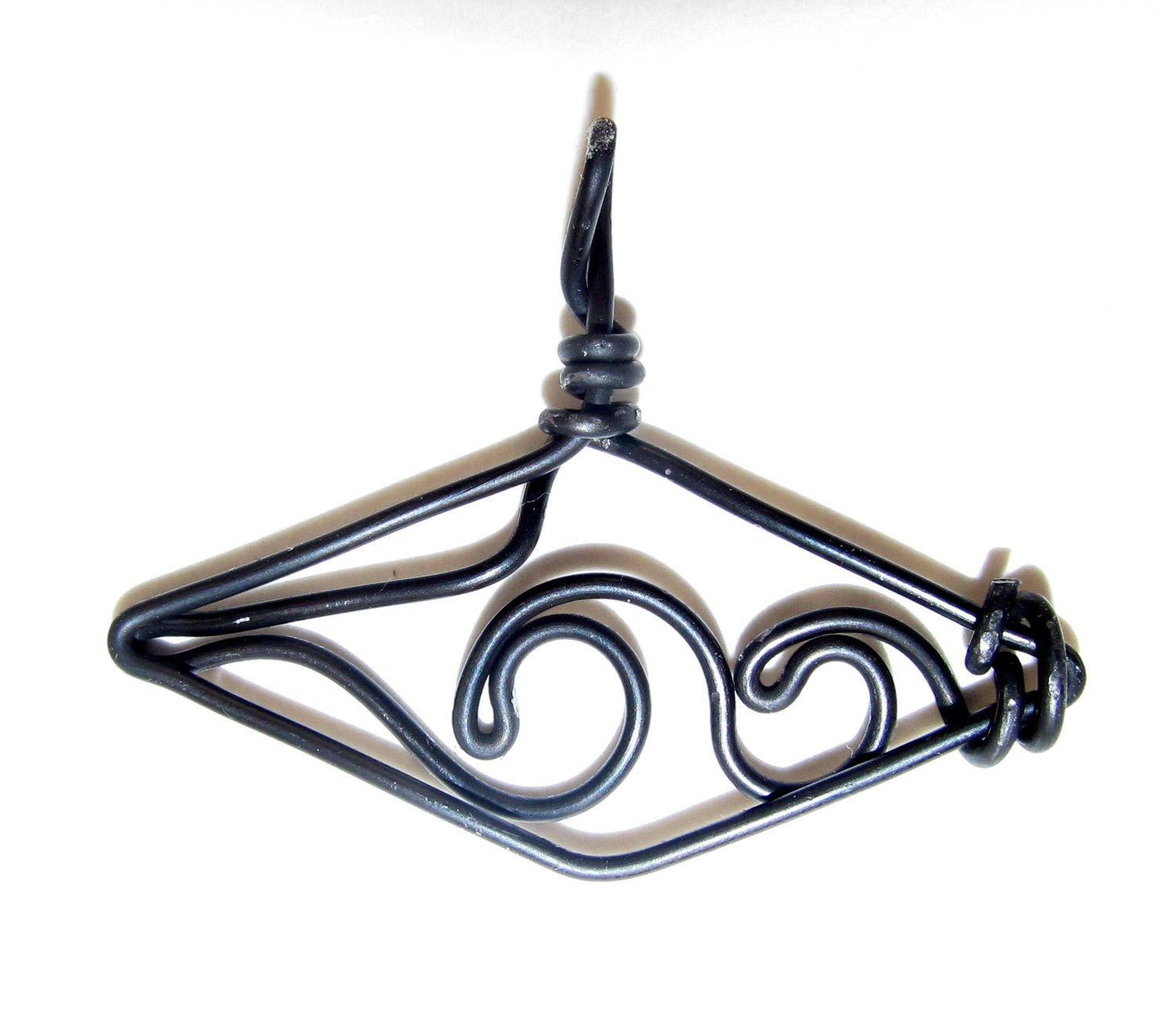 Metal Wire Work Pendant