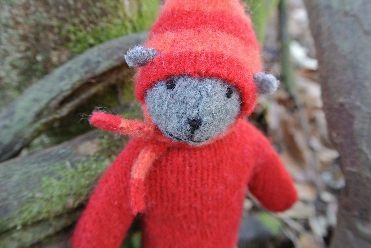 Pogo - Neddie, handmade wool bear, eco-friendly