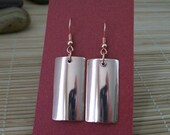 Shiny curved copper earrings - copper jewelry