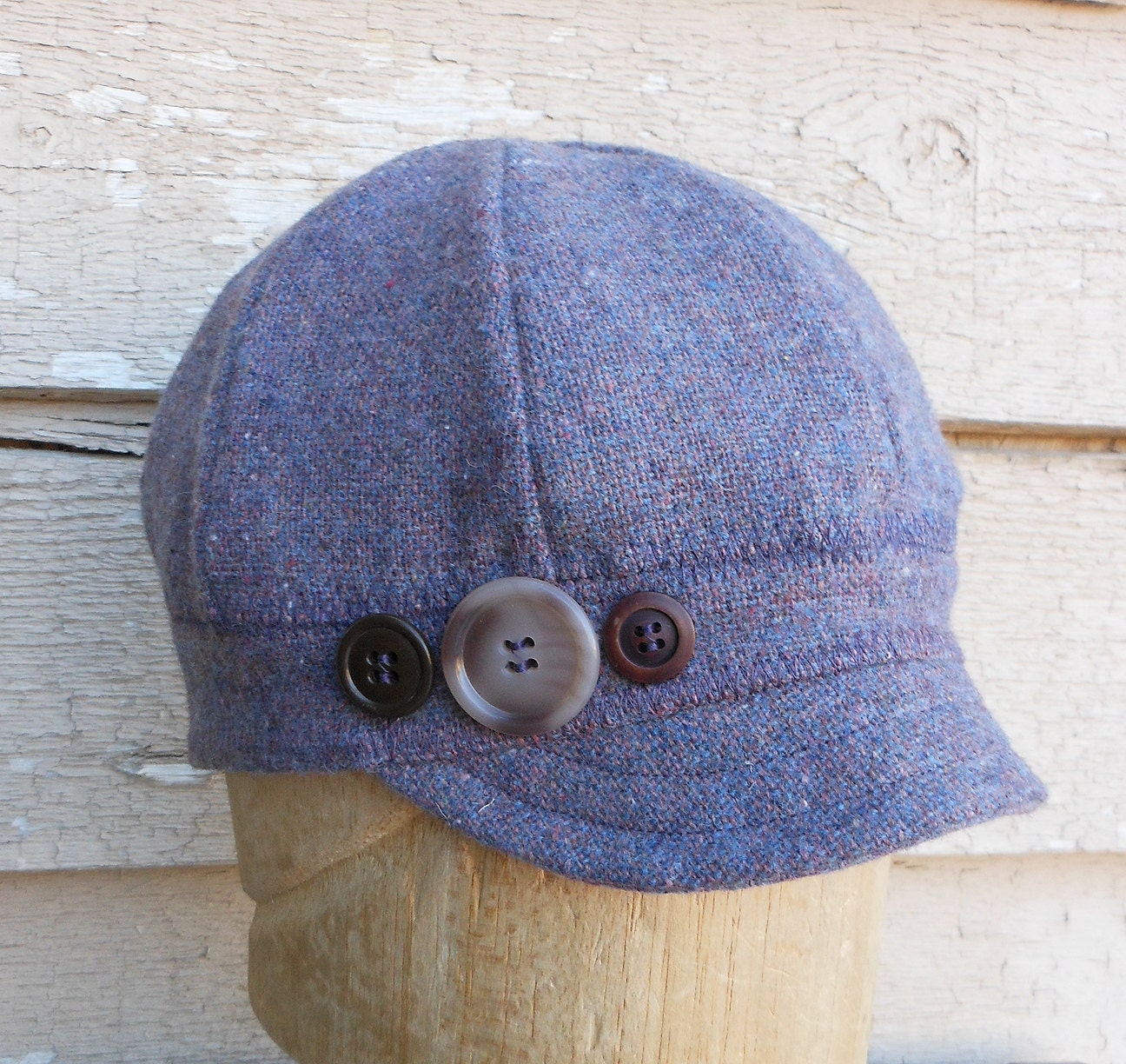 size M  Womens Hat size Medium