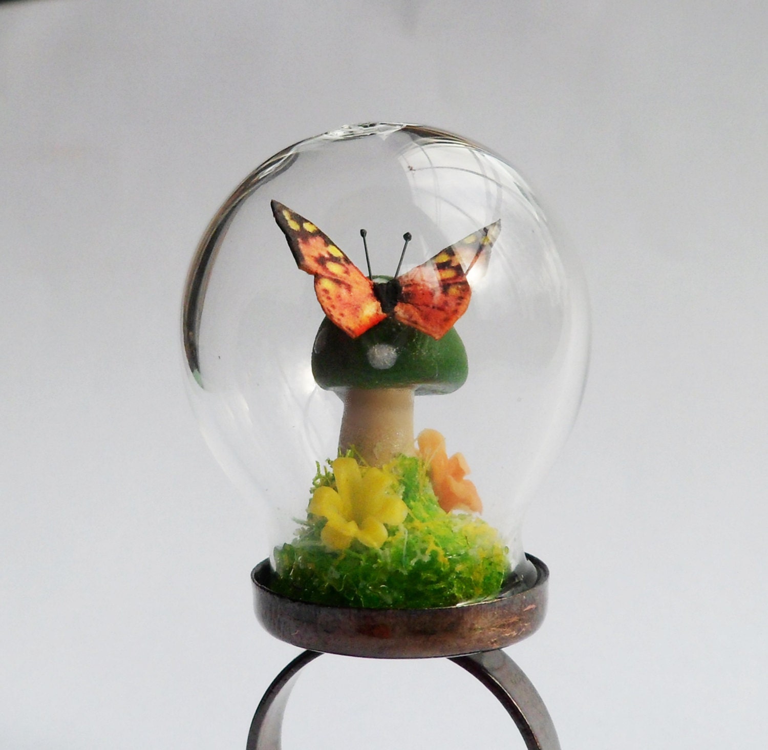 Moss Butterfly Mushroom Mini Terrarium Glass Globe Ring