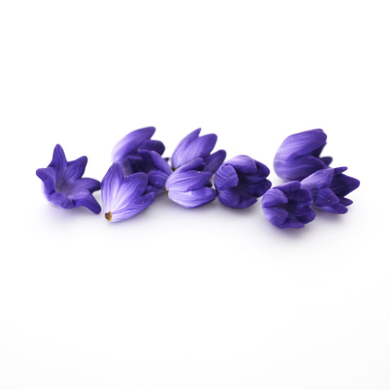 Purple Crocus Beads, Polymer Clay Spring Flowers, Lavender Purple Beads 811