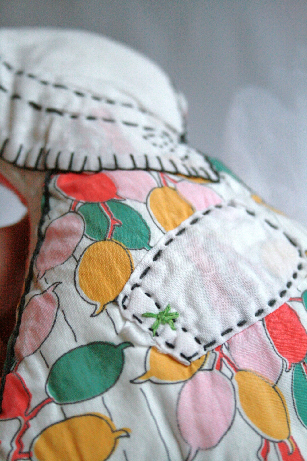 Tooth Fairy Pillow Sun Bonnet Sue Vintage Quilt White Green Pink Yellow Floral