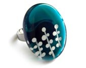Foliage teal ring - hand painted glass -