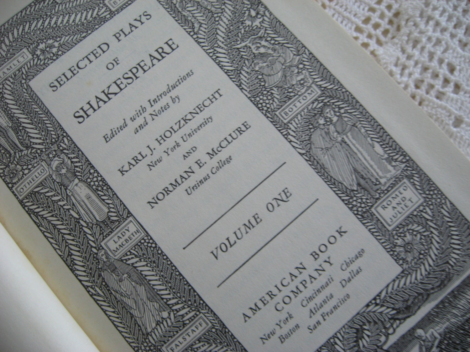 Vintage, Antique Book, Selected Plays of Shakespeare, 1936 volume 1, Home Library, Book Collector, William Shakespeare lover