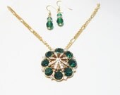 Vintage upcycled pendant w/ handmade earrings   necklace 18 inches