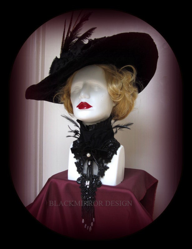 Edwardian black collar