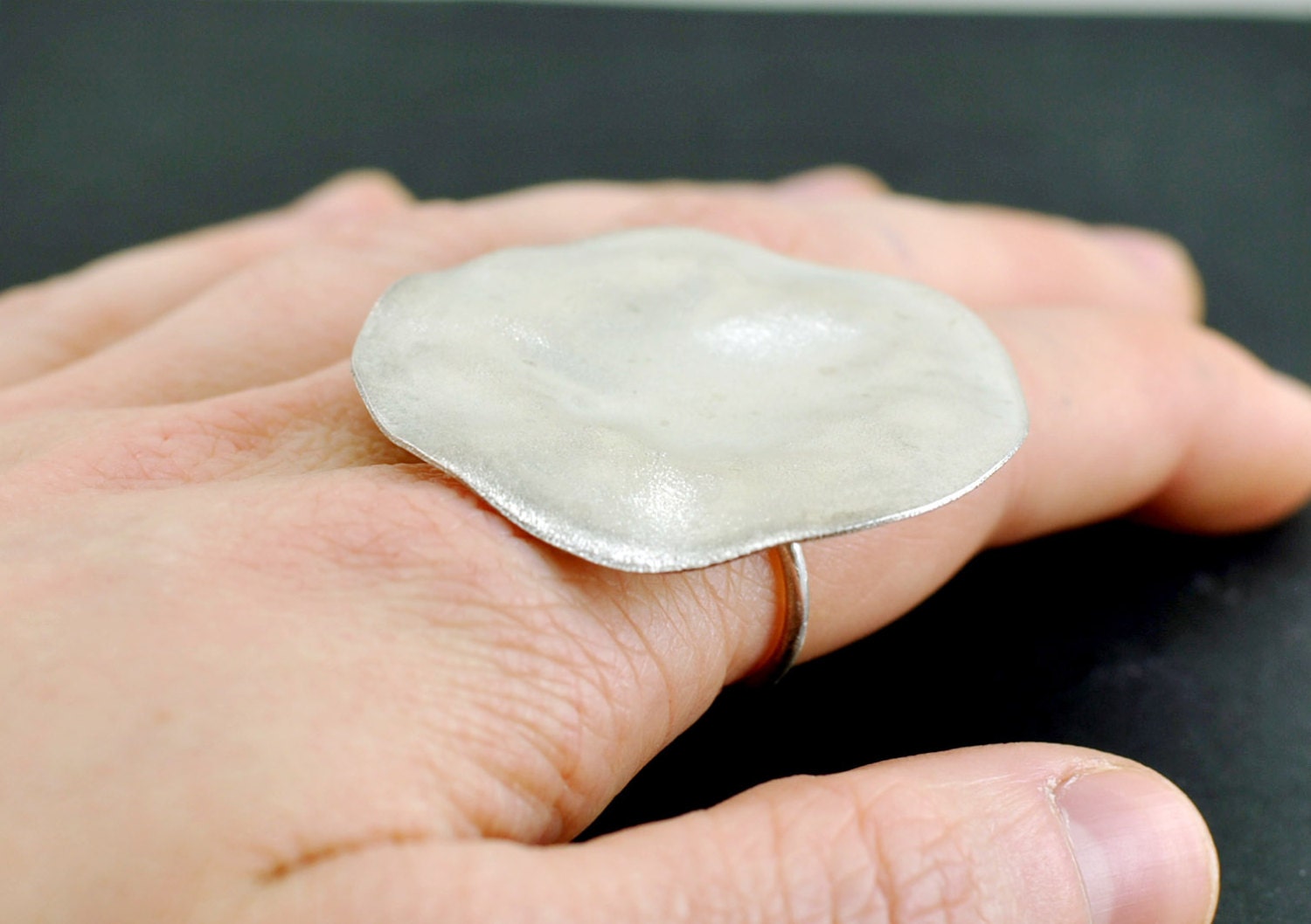 Reticulated Sterling Silver Ring. Big. White. Adjustable. Handmade by Maria Goti Joyas