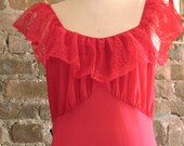 Vintage 1970s Sultry Red Van Raalte Myth Nightgown Lace Ruffles