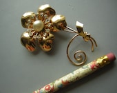 Vintage 40s Brooch Pin - Signed Coro Goldtone Floral Sprig with Rhinestones & Faux Pearl