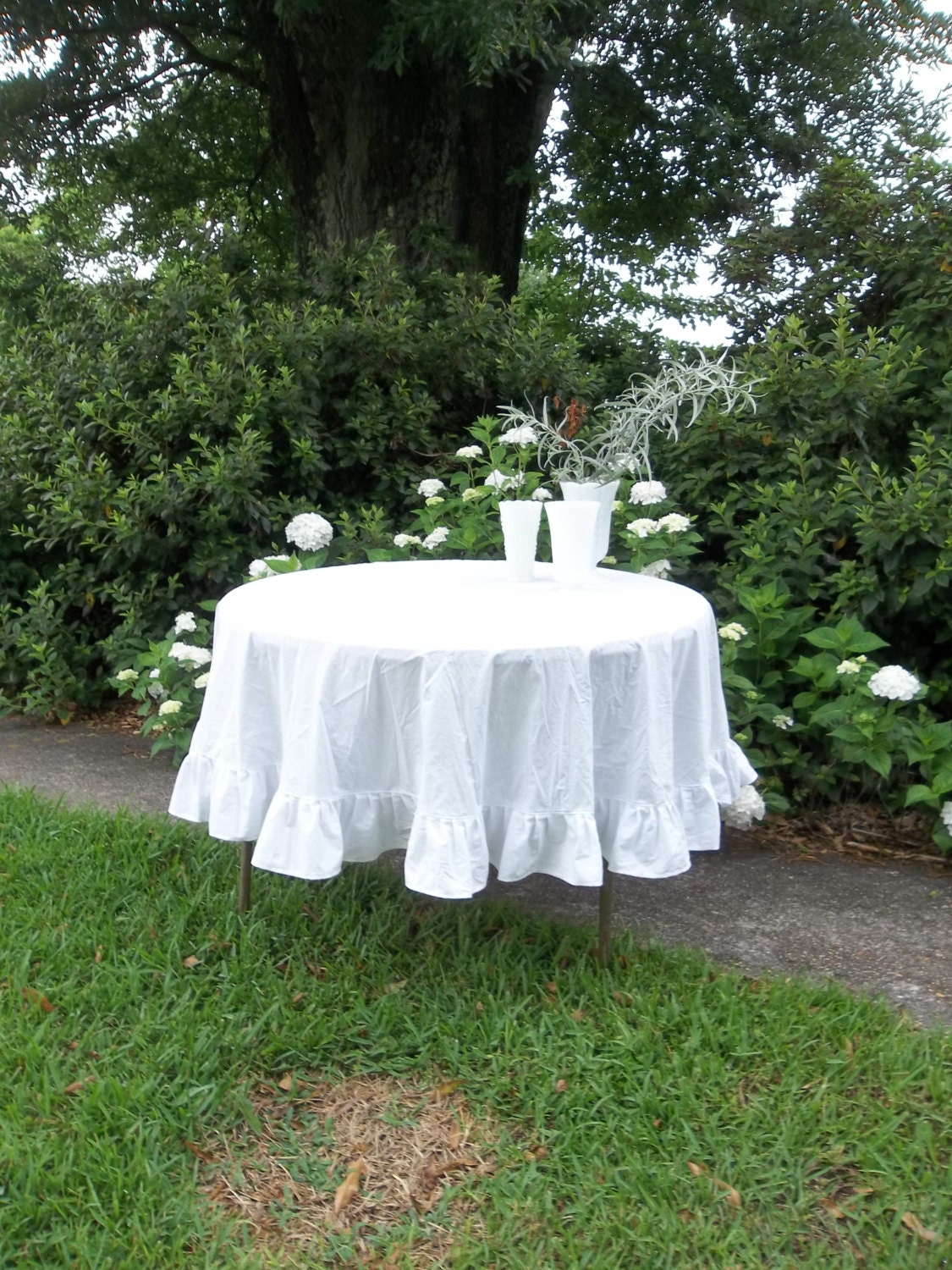 READY to SHIP Ruffled Tablecloth Round White Tablecloth Handmade Wedding Table Settings French Country Dining Cottage Chic Table Linens