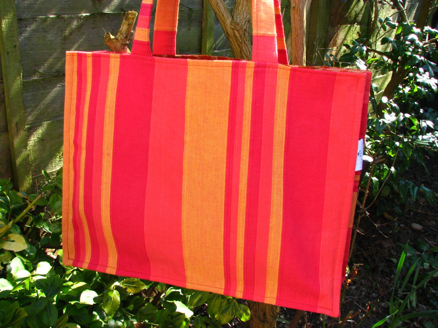 Lily bag in orange and red