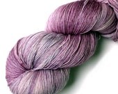 Lace Yarn Vera SW Merino Handdyed - Lilac 2, 830 yards