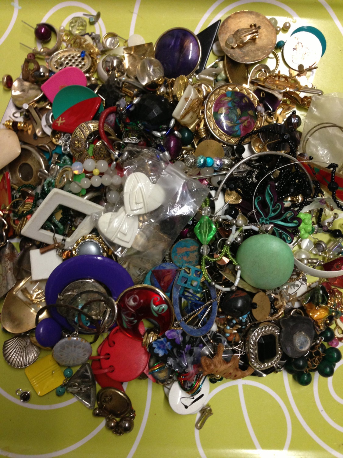 Now Only 14.95 - BIG LOT of Assorted Vintage Destash Jewelry to Repurpose, Lot No. 1
