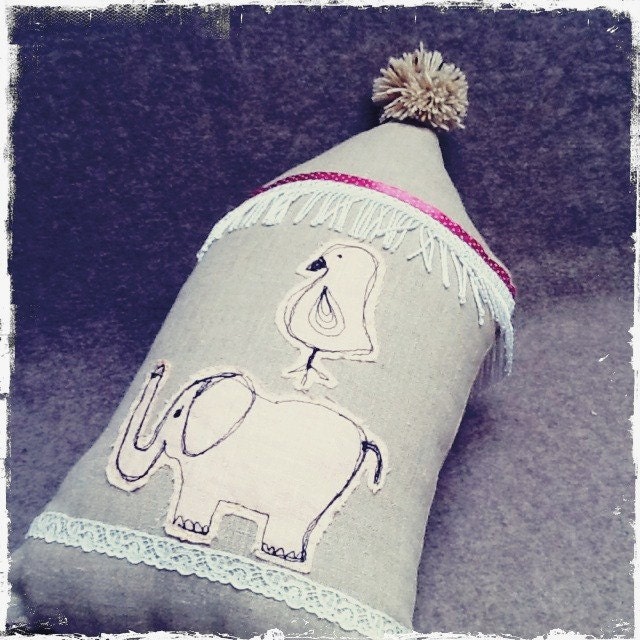 Best Friends in the Circus, The Elephant and the Bird...