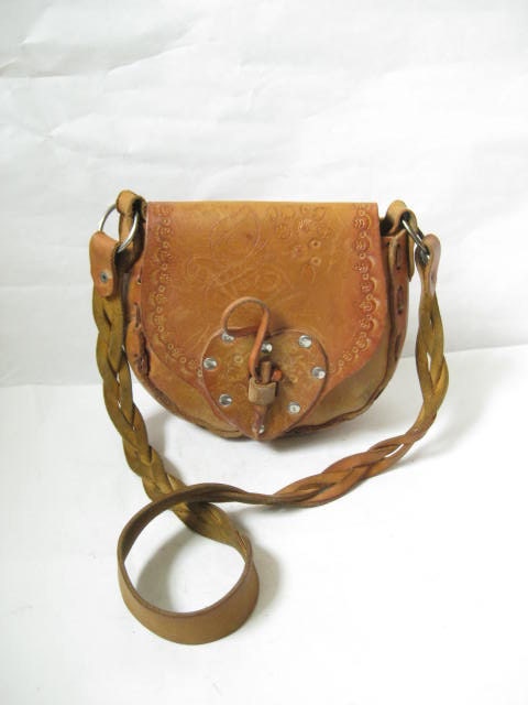 Vintage 70s Brown Tooled Leather Purse