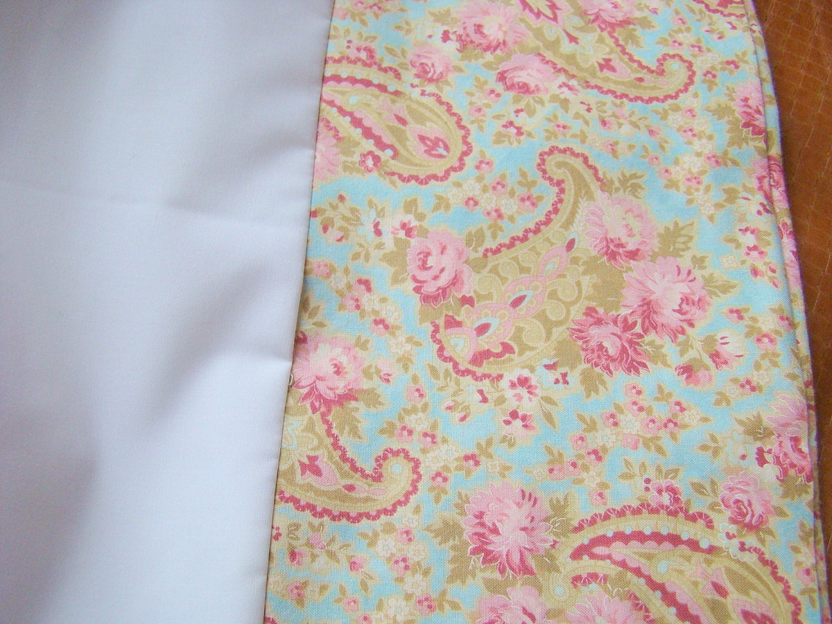 White Pillowcase with paisley border